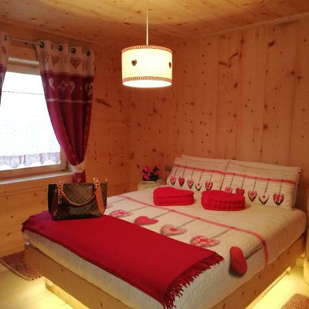 Apartamento Al Bait Del Legn Bormio Exterior foto